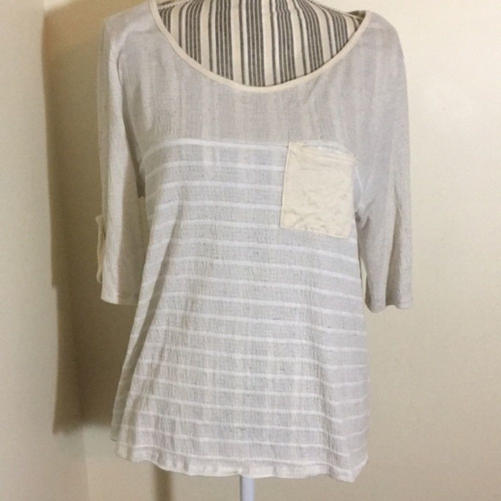 Banabee Blouse Cream White Striped Half Sleeve Top